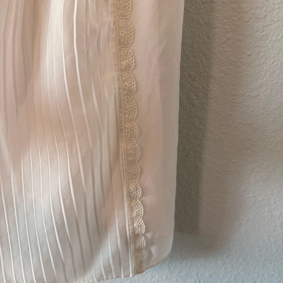 Vintage In Bloom Light Pink Cream Butterfly Lace Nightgown Women's Size Large - Picture 3 of 6